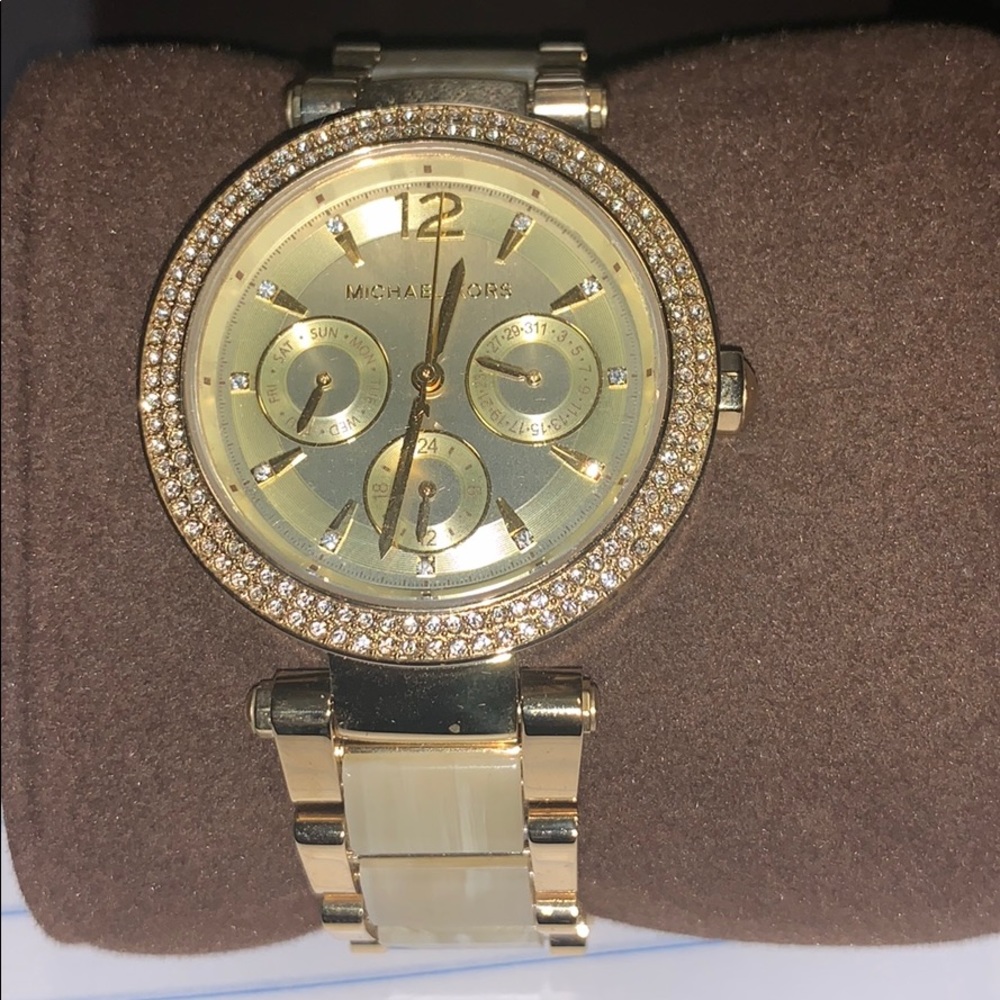 Michael kors watch